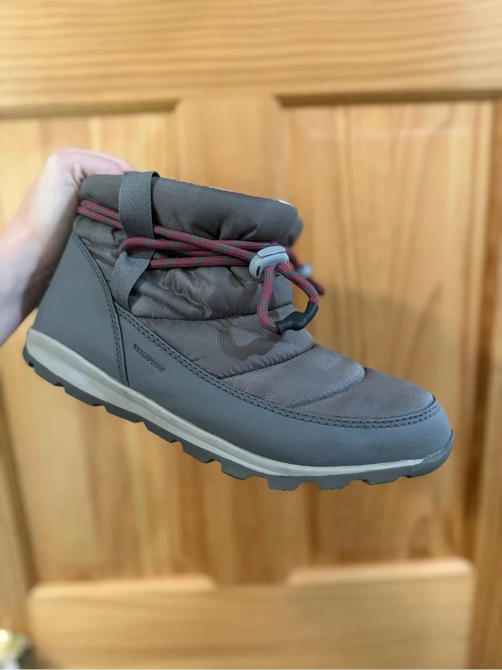 Sorel Women's Grey Winter Ankle Boots with Pink Accent Laces